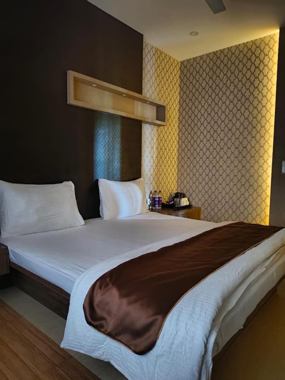 Jaanki Farms & Resorts Jorhāt 외부 사진