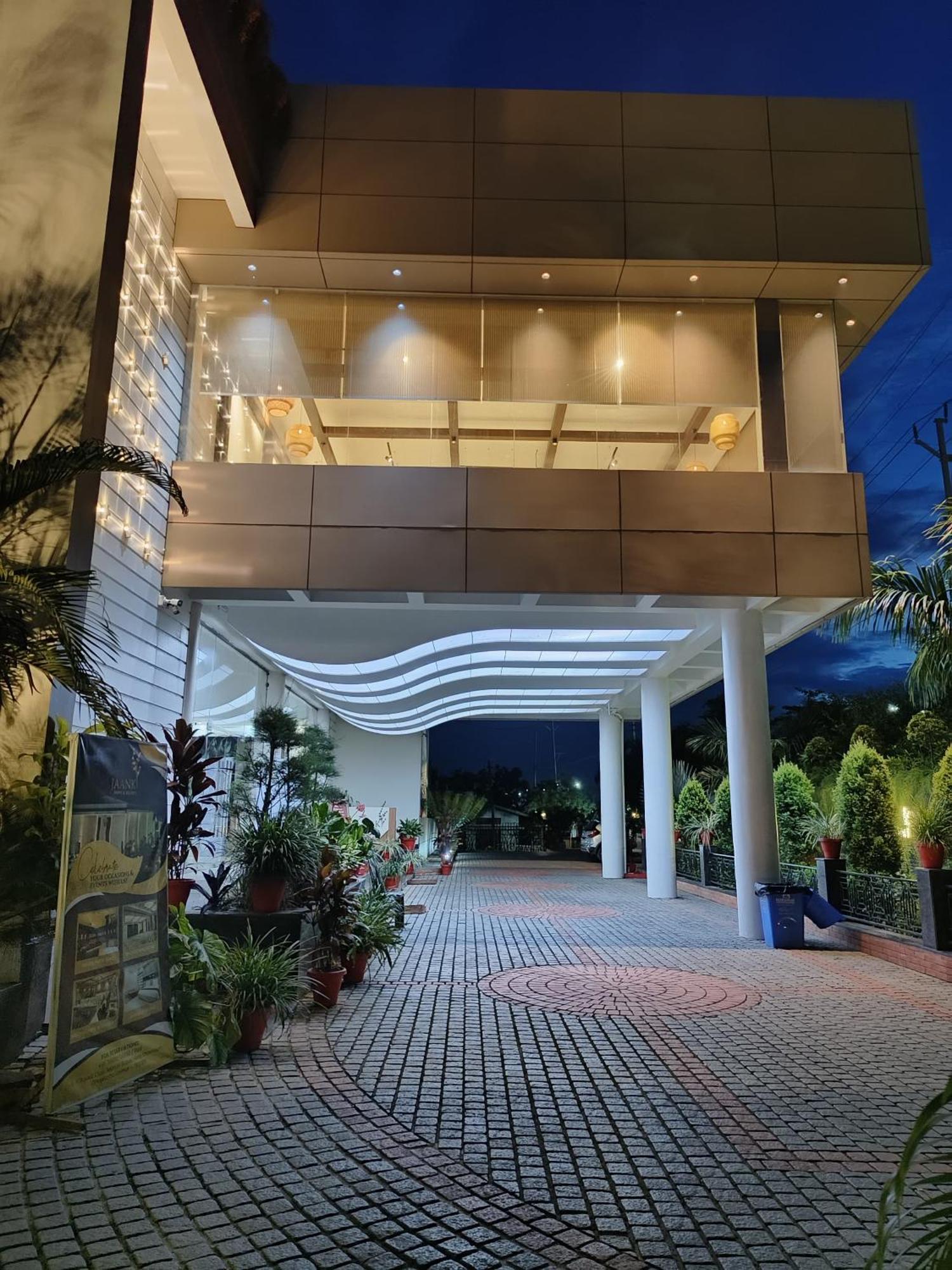 Jaanki Farms & Resorts Jorhāt 외부 사진