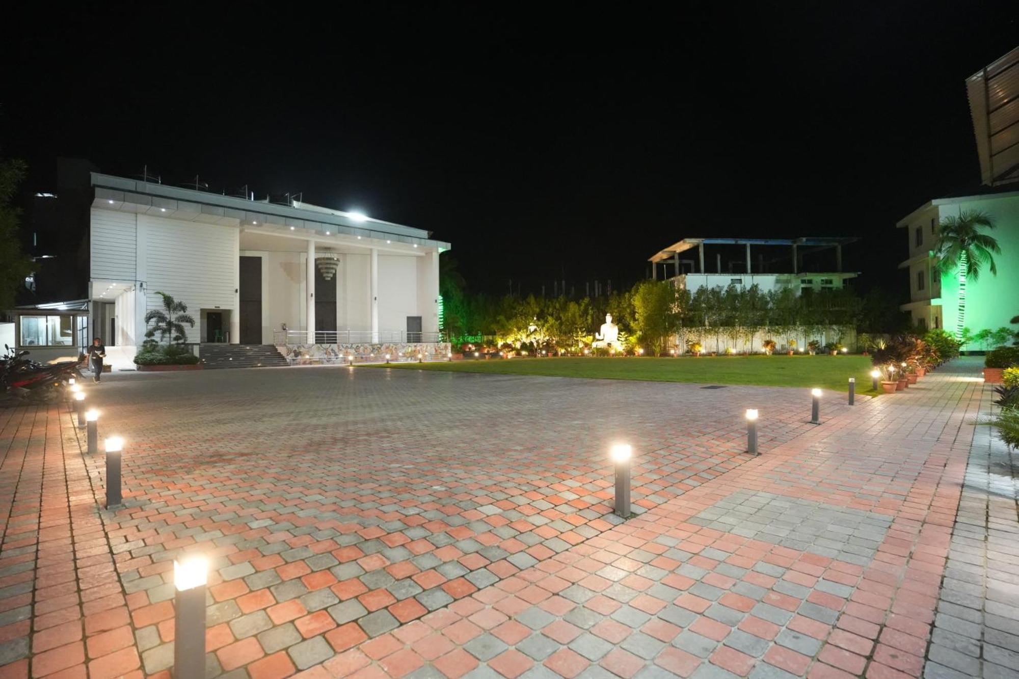 Jaanki Farms & Resorts Jorhāt 외부 사진